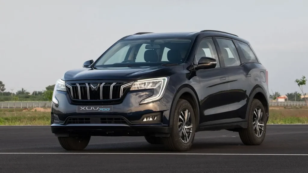 2025 Mahindra XUV700: New Features, Variants, and Price Details for India 4 Mahindra XUV700.jpg