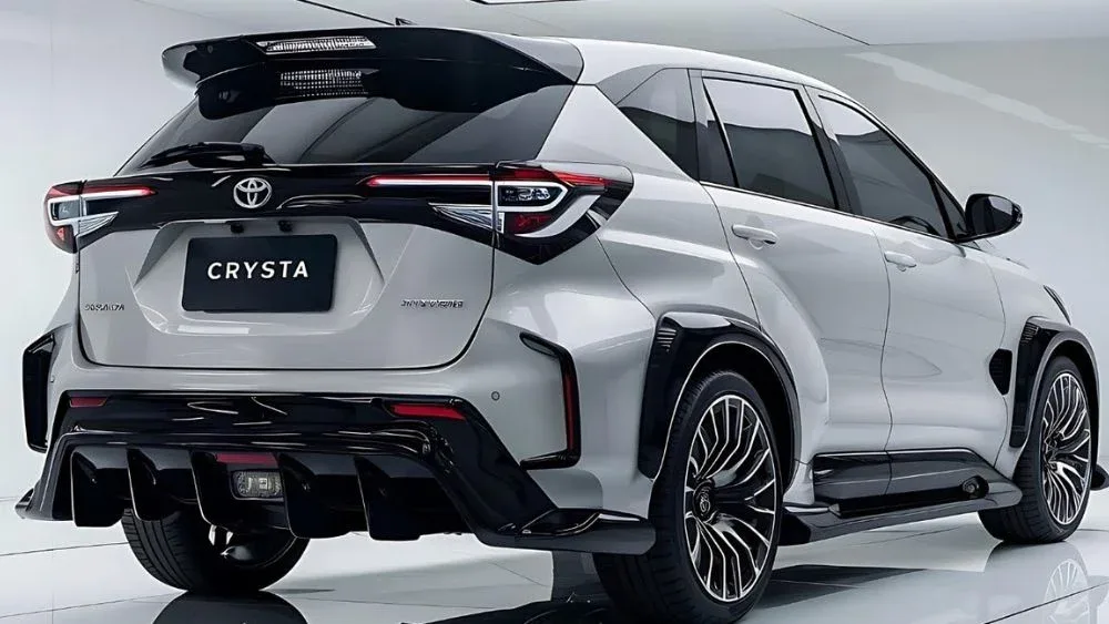 Toyota Innova Crysta 2025 – Still the King of MPVs in India? 2 Untitled design 46