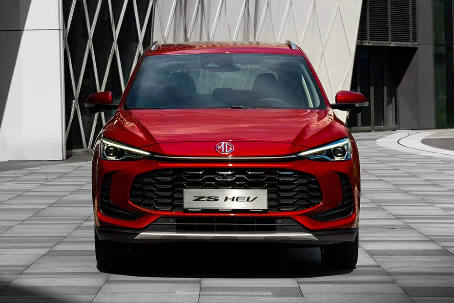 MG Astor (2025) – Feature-Rich Compact SUV 2 front view 118.jpg