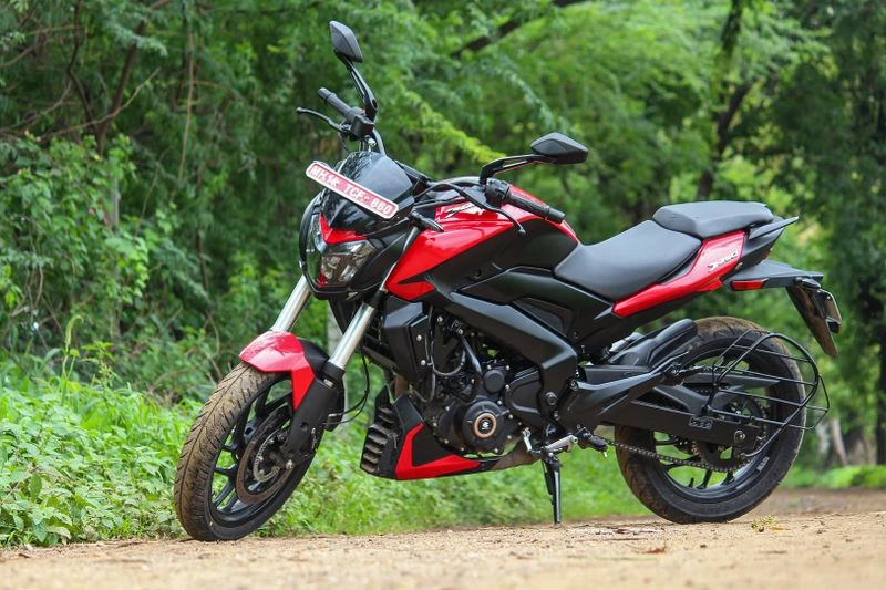 Bajaj Dominar 250 Review – The Baby Beast That Doesn’t Try Too Hard 2